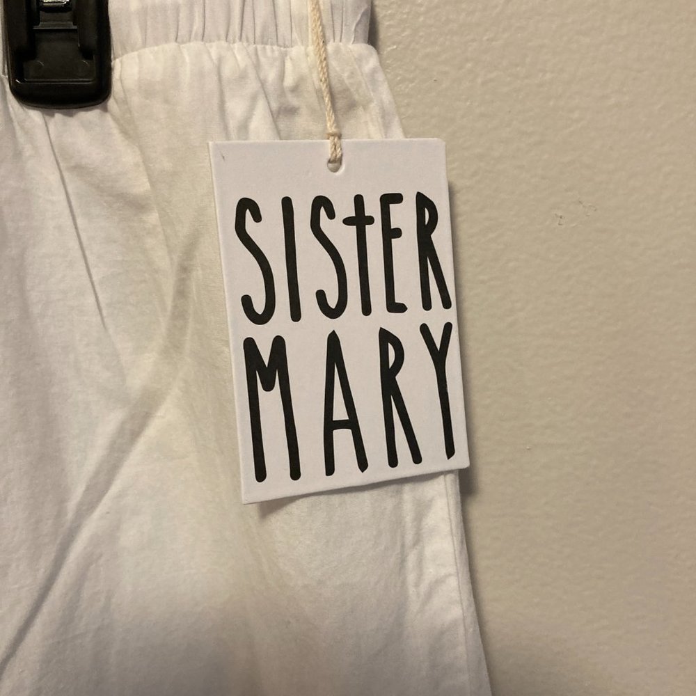 Sister Mary Crop Pants Sz M Women's NWT White 100% Cotton Embroidered Wide Leg - Picture 4 of 9
